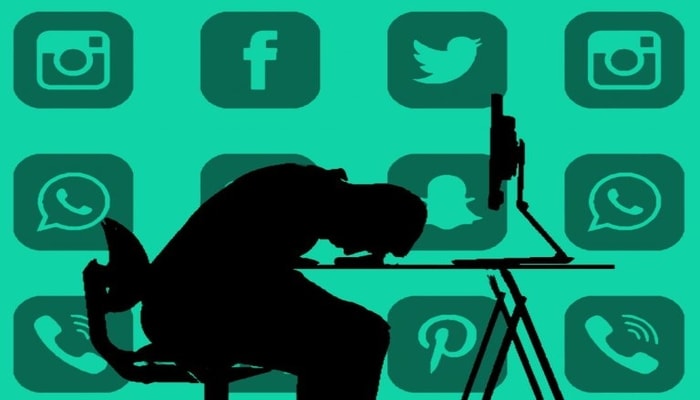 Negative Effects of Growing Social Media Influence in Our Life
